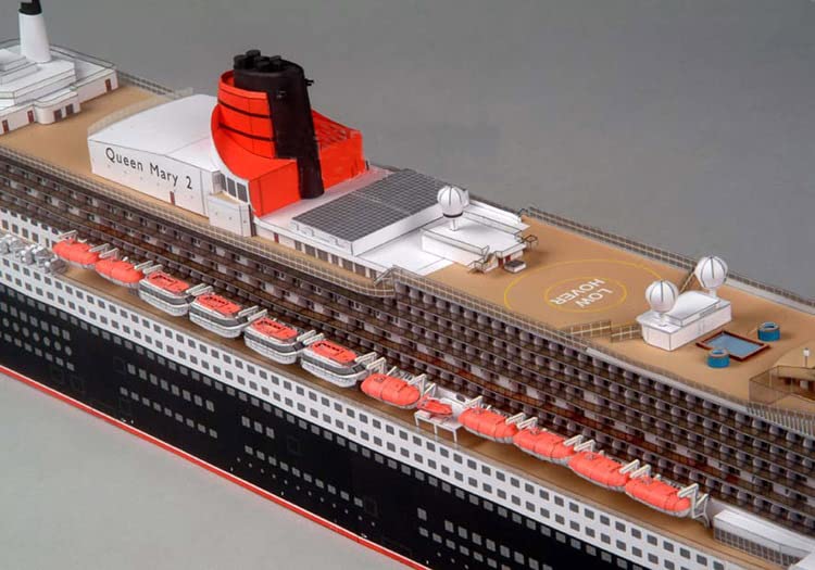 クイーン・メリー号 ペーパーモデル - チャドバレー カンパニー Amazon | 3D 組み立て模型 ペーパークラフト 船 1/400スケール